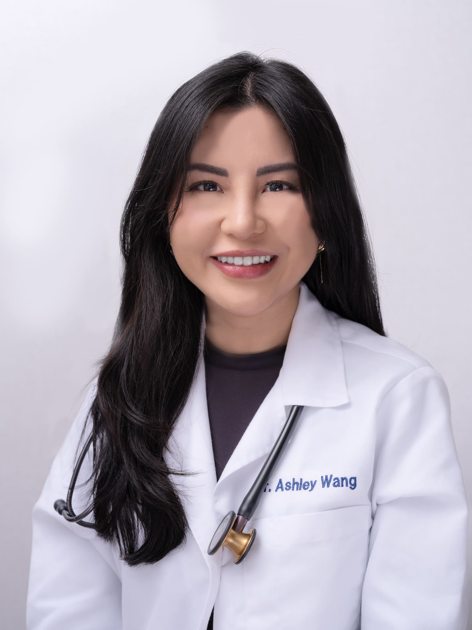 Photo of Dr. Ashley Wang